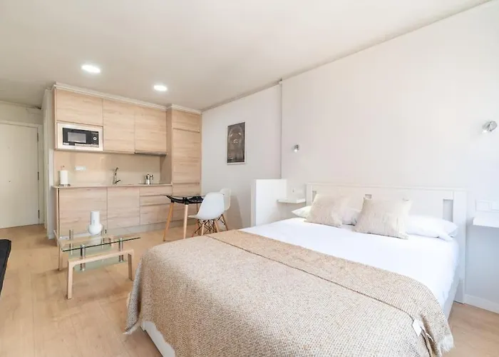 Loft Plaza Espana Appartement *